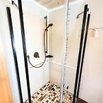 1210 Benglerwald * باخ