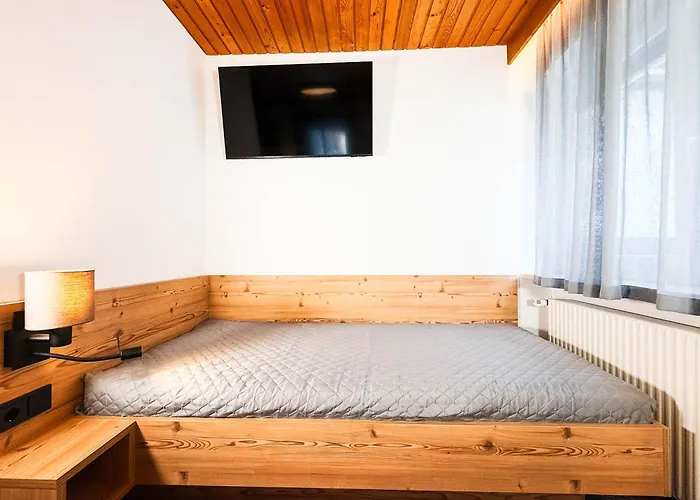 1210 Benglerwald *