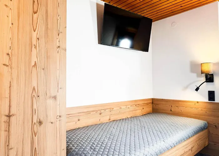 1210 Benglerwald Apartment *